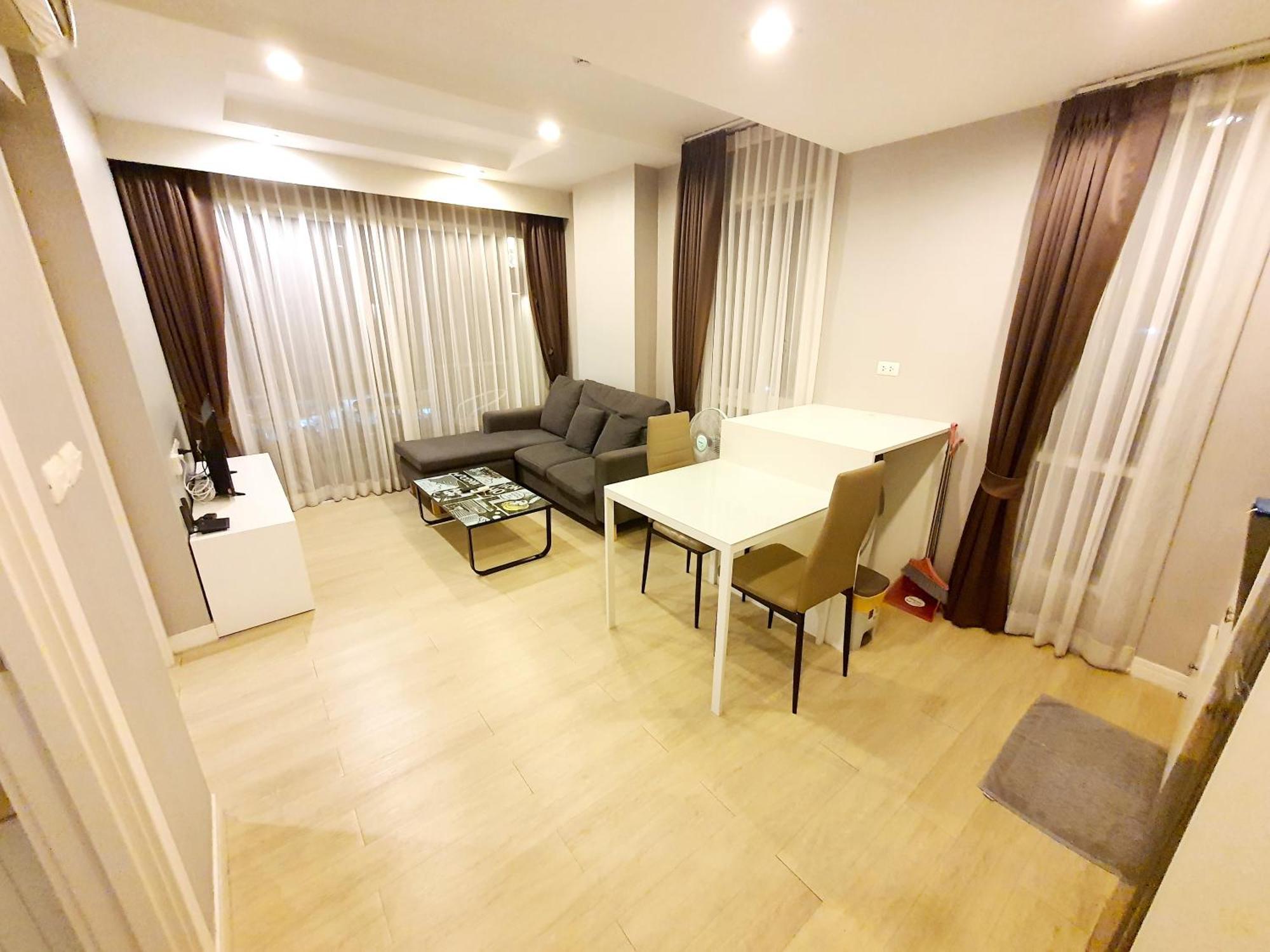 Ferienwohnung Chic Seaview @ The Patio Bangsaen Exterior foto