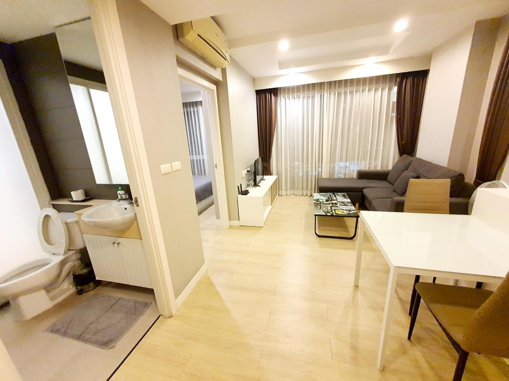 Ferienwohnung Chic Seaview @ The Patio Bangsaen Exterior foto