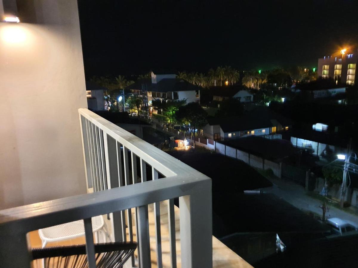 Ferienwohnung Chic Seaview @ The Patio Bangsaen Zimmer foto